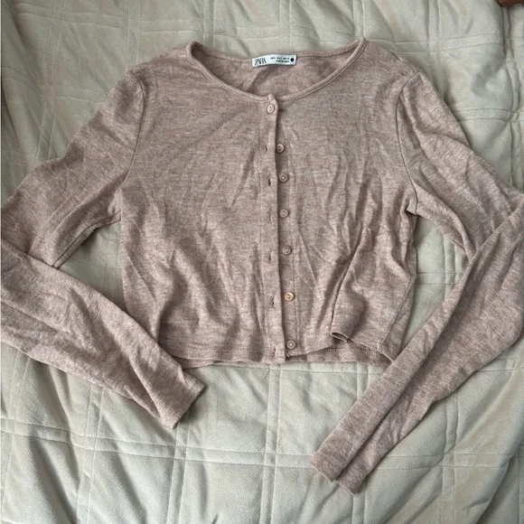 Zara Cropped Cardigan Sweater - Picture 3 of 5